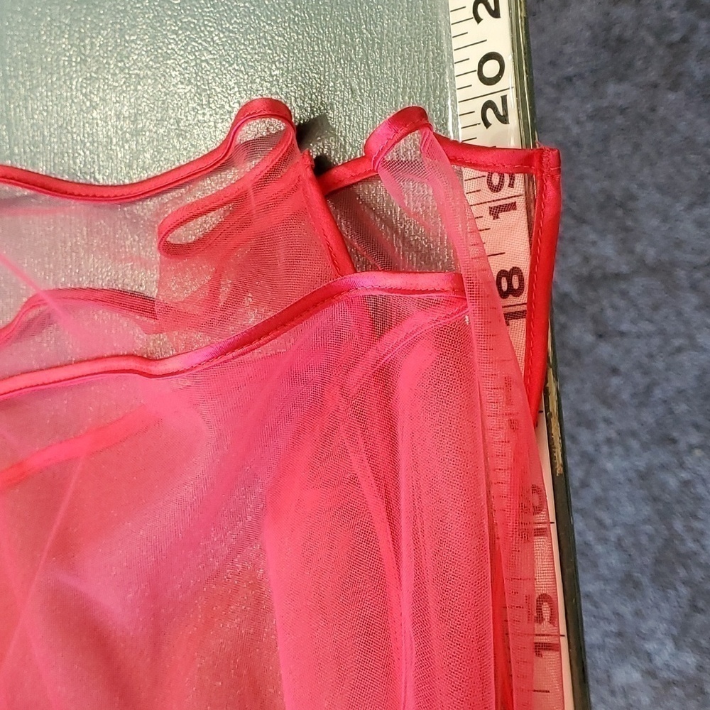 Sexy pink night camisole. No tags, I'm thinking a medium. Lovely fabri… - Picture 10 of 14